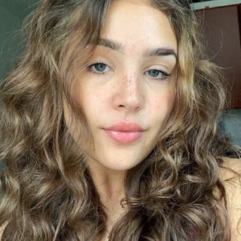 Profil de Aurélie, 25 ans, Pute Monaco à LaRivière-Saint-Sauveur